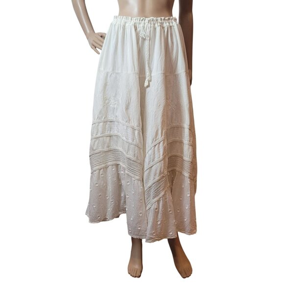 L'POGEE Boho Asymmetrical White Skirt Eyelet Detail & Crochet Layers Drawstring - Picture 2 of 16